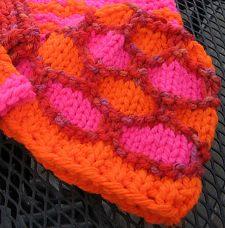Chunky_honeycomb_hat_flat_small2
