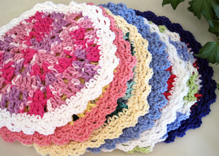 Wedgy_edgy_dishcloths_many_small2