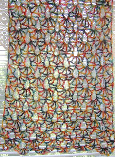 Lacy_fan_shawl_mohair_finished_small2