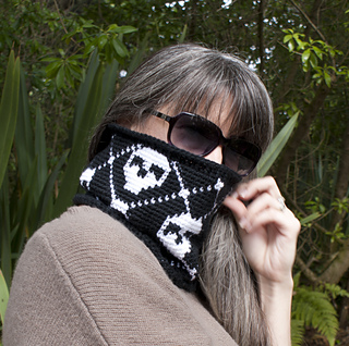 Skull_3_web_small2