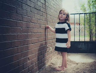 Striped_tshirt_dress2_small2