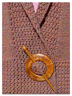 Treyi_frontdetail_web_small2