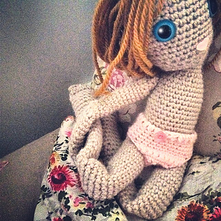 Doll1rav_small2