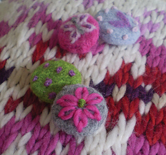 Badge_rgb_small