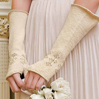 Ellas_gloves_small2