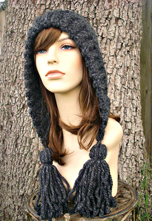 Greycrochettassel3_small2