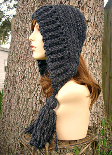 Greycrochettassel4_small2