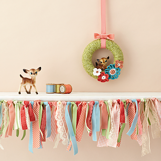 Mollie-makes-spring-wreath-project_small2