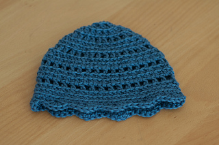 Kim_yarn_-_aqua_beanie_-_2_small2
