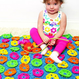 Med-ct16_blossom_blanket