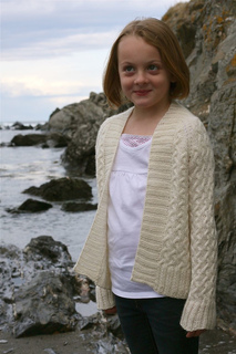 Tiny_rocky_coast_small2