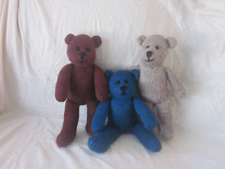 Handmade_by_suzanne_bear_066_small2