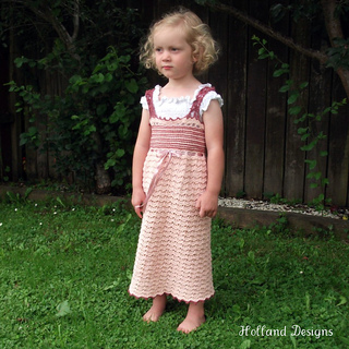 Ravelry: Brocade Princess Dress pattern by Lisa van Klaveren