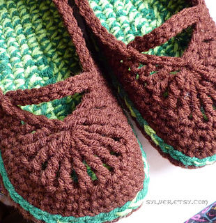 Womens_mary_jane_skimmers_crocheted_slippers_hook_candy_crochet_patterns_small2