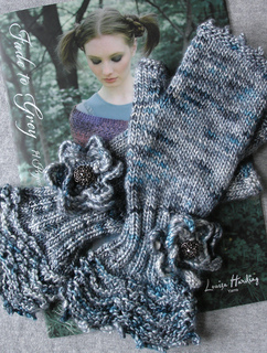 Knitting_3365_small2