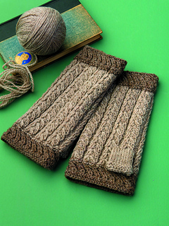 Ribbed_fingerless_mitts2_small_small2