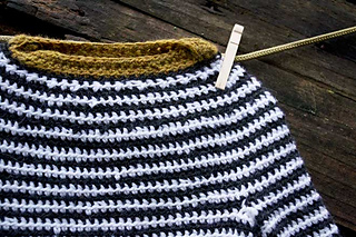 Ochre-stripe-crochet-baby_06_small2
