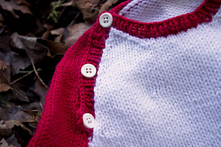 Raglan-sleeve-baby-sweater_small2