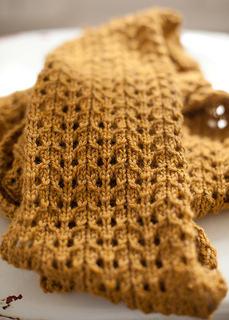 Mustard_scarf_detail_small2