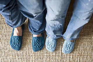Aran-isle-slippers-2_small2