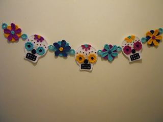 Skulls_4_small2