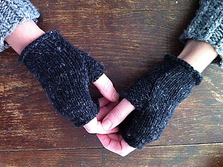 Karentempler_wabi_mitts_small2