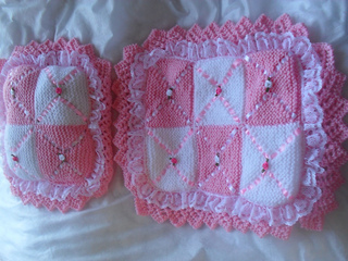 Ravelry: DOLLS PRAM BLANKET & PILLOW KNITTING PATTERN pattern by karen ne...