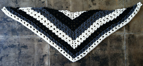 Laydowntriangle_medium