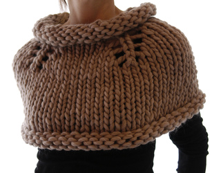 Magnum_capelet_small2