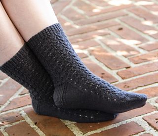 577-french-vine-socks-side2_small2