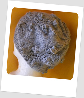 Floreselle_-_pic_facing_left_small2