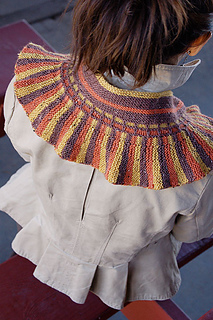 2064_circus_back_small2