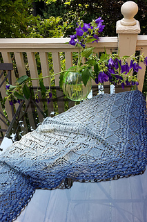Ttl-mystery-shawl-14_fini-7_small2