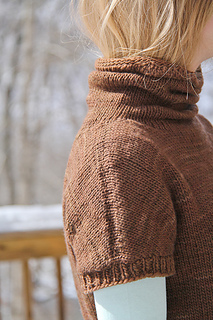 Snug_shoulder_closeup_the_knitting_vortex_small2