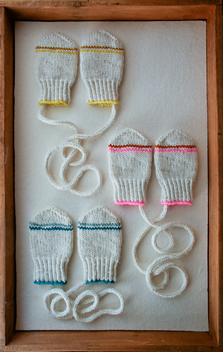 Infant_mittens-600-1_medium