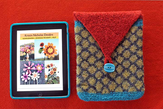 Ipad_cosy_and_ipad_webpage_small2