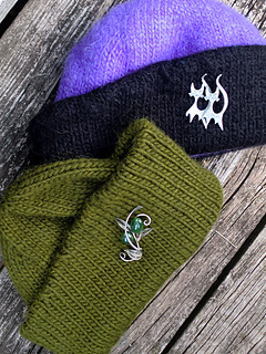 Pf5-2hats_small2