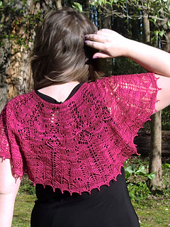 Pf4-back-hand-in-hair_small2