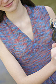 All_the_stops_neckline_small2