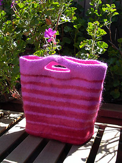 Felted_bag_small2