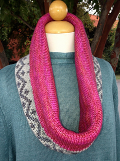 Drew_cowl_and_pink_fizz_pattern_photos_2013_019_small2