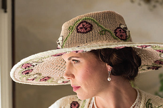 English_garden_hat_pic1_small2