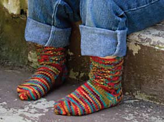 Walking_spiral_socks_small2