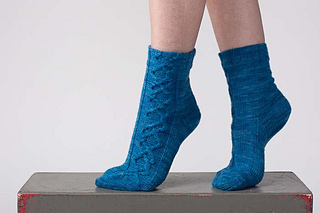 Knitscene-03-11-14-shape-0061_small2
