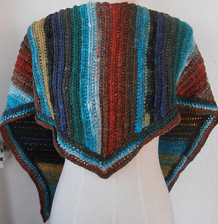Eyeleticordshawlette4_small2