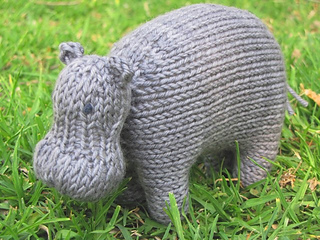 Hippo_pattern__harriet_small2