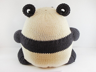 Panda_back_small2