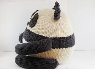 Panda_side_small2