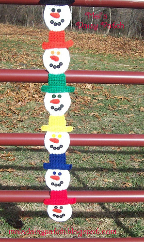 Snowman_scarf_3_medium
