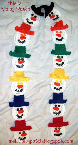 Snowman_scarf_2_medium